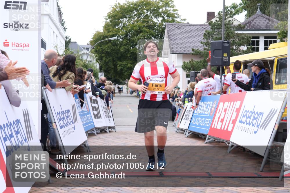 30.08.2026 - Blankeneser Heldenlauf Lena Gebhardt http://msf.ph/oto/10057512 30.08.2026 12:17:21 Ziel 2144, 2177, 4424 meine-sportfotos.de