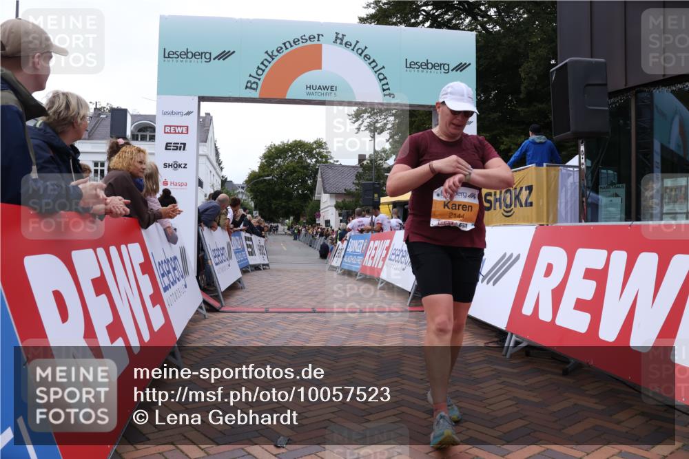 30.08.2026 - Blankeneser Heldenlauf Lena Gebhardt http://msf.ph/oto/10057523 30.08.2026 12:17:26 Ziel 2144, 2177 meine-sportfotos.de