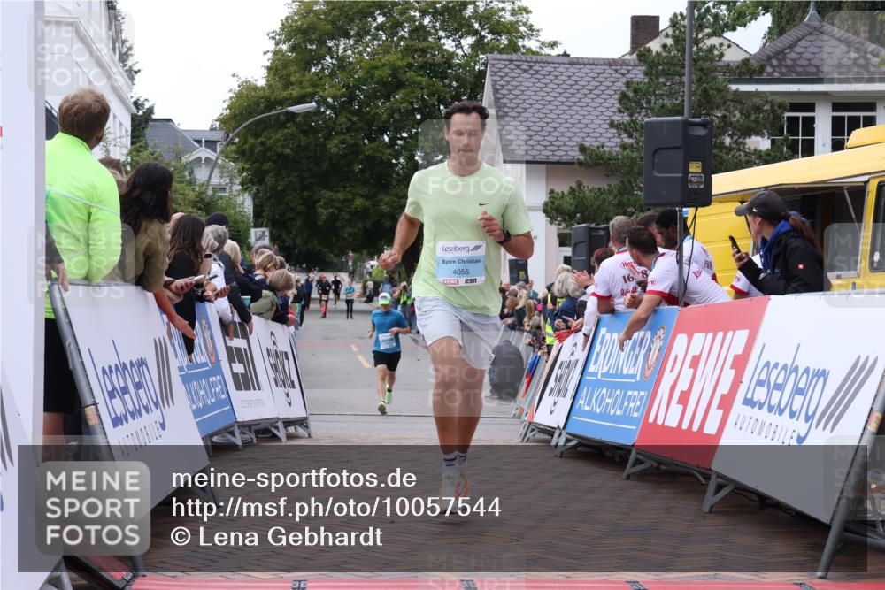 30.08.2026 - Blankeneser Heldenlauf Lena Gebhardt http://msf.ph/oto/10057544 30.08.2026 12:17:45 Ziel 4055, 4134 meine-sportfotos.de