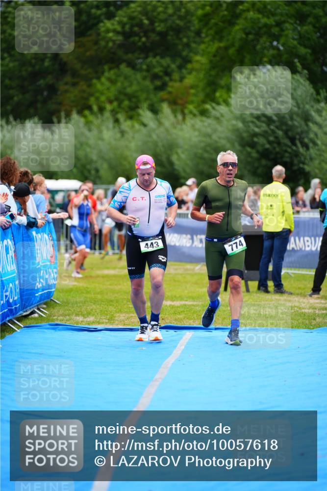 30.08.2026 - Elbe Triathlon Hamburg LAZAROV Photography http://msf.ph/oto/10057618 30.08.2026 11:20:54 Ziel 443, 735, 774, 1212 meine-sportfotos.de