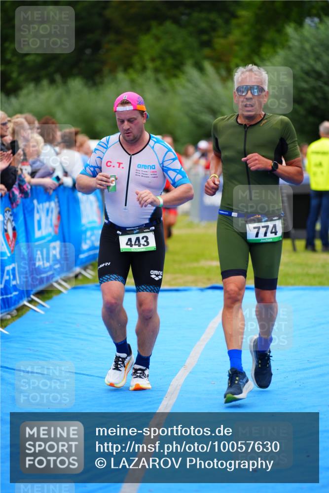 30.08.2026 - Elbe Triathlon Hamburg LAZAROV Photography http://msf.ph/oto/10057630 30.08.2026 11:20:56 Ziel 443, 735, 774, 1212, 1225 meine-sportfotos.de