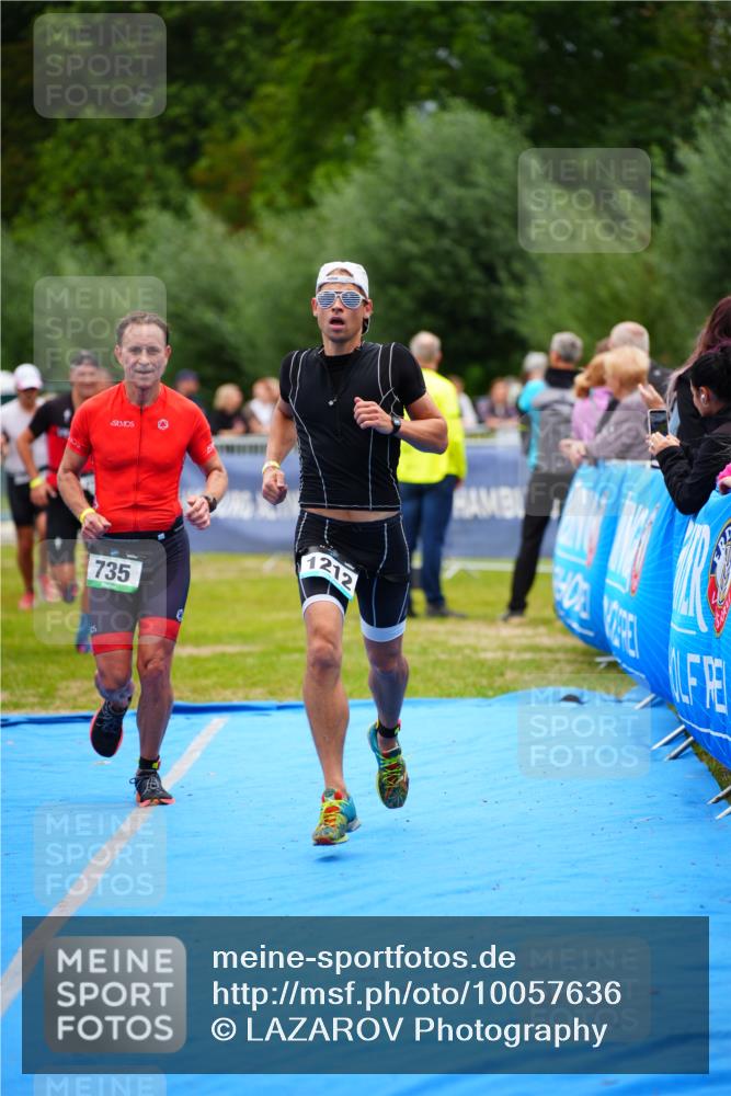 30.08.2026 - Elbe Triathlon Hamburg LAZAROV Photography http://msf.ph/oto/10057636 30.08.2026 11:21:00 Ziel 443, 735, 774, 1100, 1212, 1225 meine-sportfotos.de