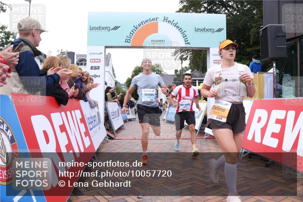30.08.2026 - Blankeneser Heldenlauf Lena Gebhardt http://msf.ph/oto/10057720 30.08.2026 12:18:53 Ziel 2567, 2867, 4323, 4362 meine-sportfotos.de