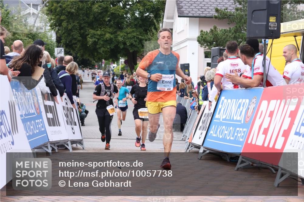 30.08.2026 - Blankeneser Heldenlauf Lena Gebhardt http://msf.ph/oto/10057738 30.08.2026 12:19:00 Ziel 2216, 2217, 4271, 4323, 4362 meine-sportfotos.de