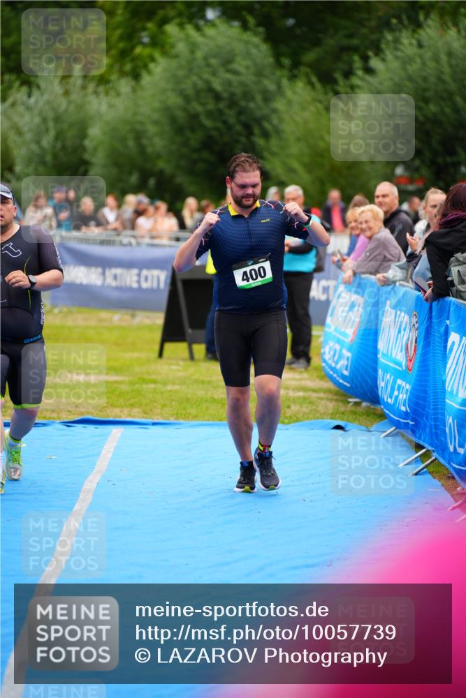 30.08.2026 - Elbe Triathlon Hamburg LAZAROV Photography http://msf.ph/oto/10057739 30.08.2026 11:21:44 Ziel 283, 400, 540, 561, 991 meine-sportfotos.de