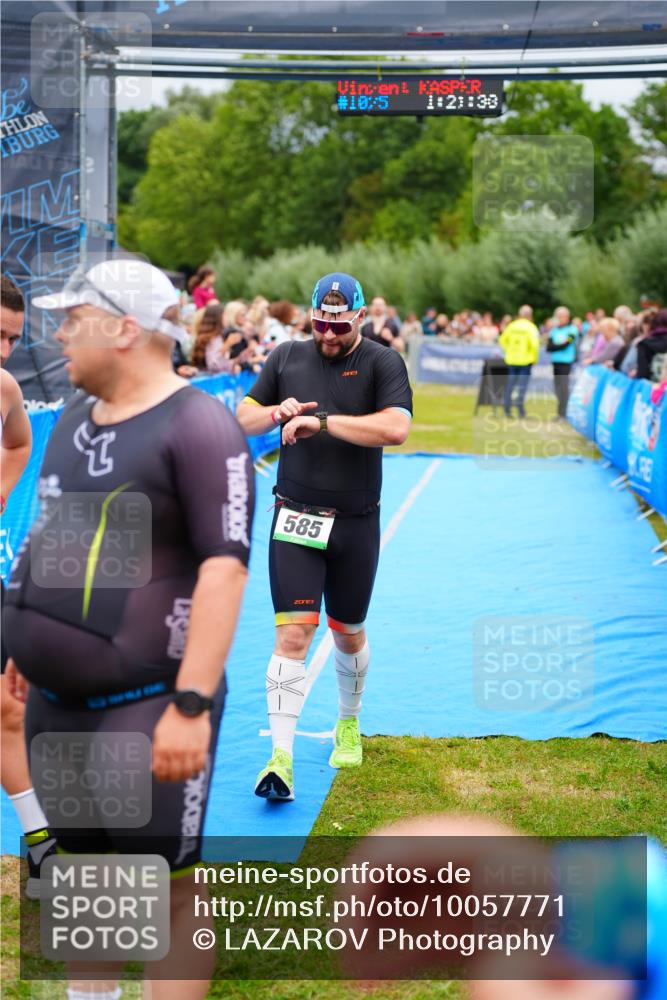 30.08.2026 - Elbe Triathlon Hamburg LAZAROV Photography http://msf.ph/oto/10057771 30.08.2026 11:21:57 Ziel 585, 1063 meine-sportfotos.de