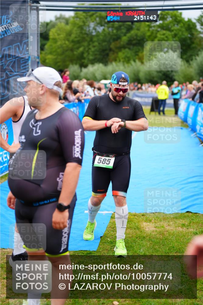 30.08.2026 - Elbe Triathlon Hamburg LAZAROV Photography http://msf.ph/oto/10057774 30.08.2026 11:21:57 Ziel 585, 1063 meine-sportfotos.de