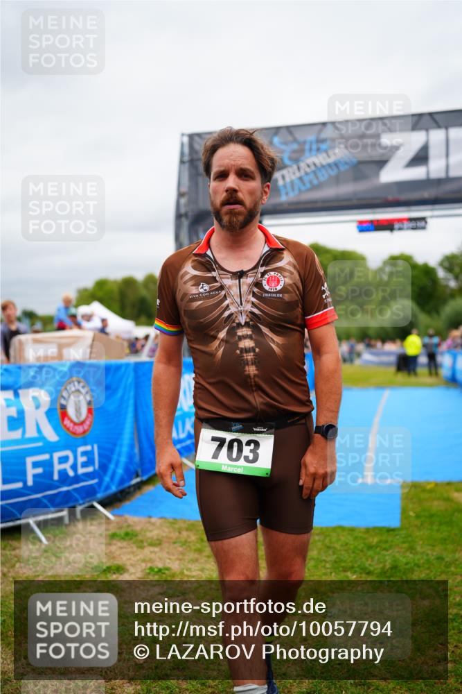 30.08.2026 - Elbe Triathlon Hamburg LAZAROV Photography http://msf.ph/oto/10057794 30.08.2026 11:22:12 Ziel  meine-sportfotos.de
