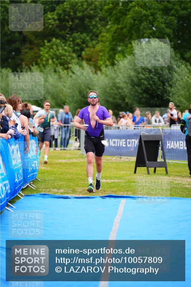 30.08.2026 - Elbe Triathlon Hamburg LAZAROV Photography http://msf.ph/oto/10057809 30.08.2026 11:22:22 Ziel 589, 1035 meine-sportfotos.de