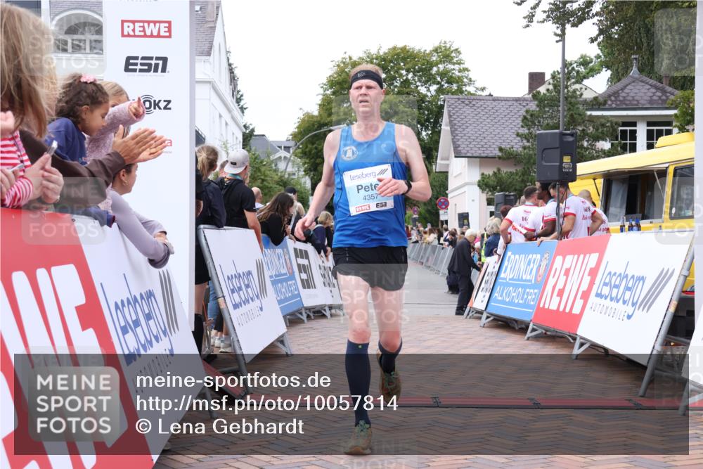 30.08.2026 - Blankeneser Heldenlauf Lena Gebhardt http://msf.ph/oto/10057814 30.08.2026 12:19:14 Ziel 2493, 4082, 4248, 4357 meine-sportfotos.de