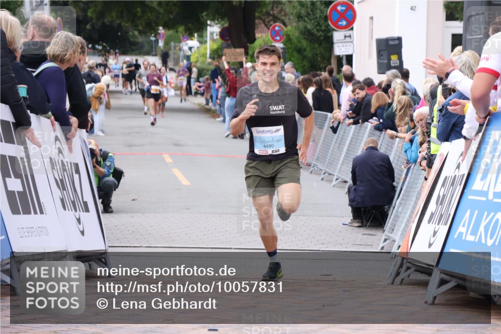 30.08.2026 - Blankeneser Heldenlauf Lena Gebhardt http://msf.ph/oto/10057831 30.08.2026 12:19:21 Ziel 4357, 4480 meine-sportfotos.de