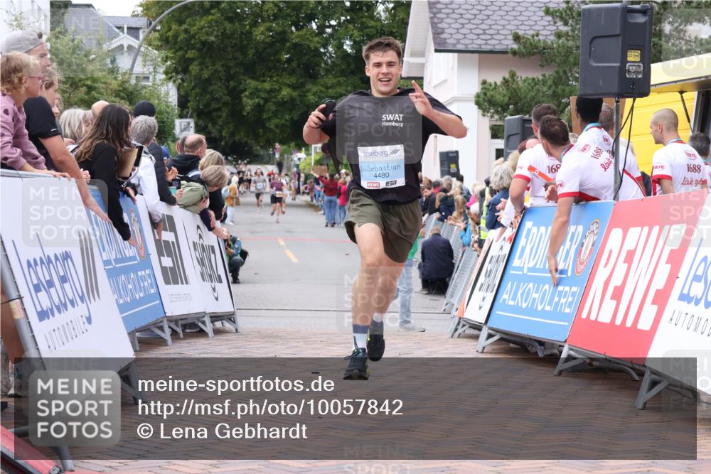 30.08.2026 - Blankeneser Heldenlauf Lena Gebhardt http://msf.ph/oto/10057842 30.08.2026 12:19:23 Ziel 4480 meine-sportfotos.de