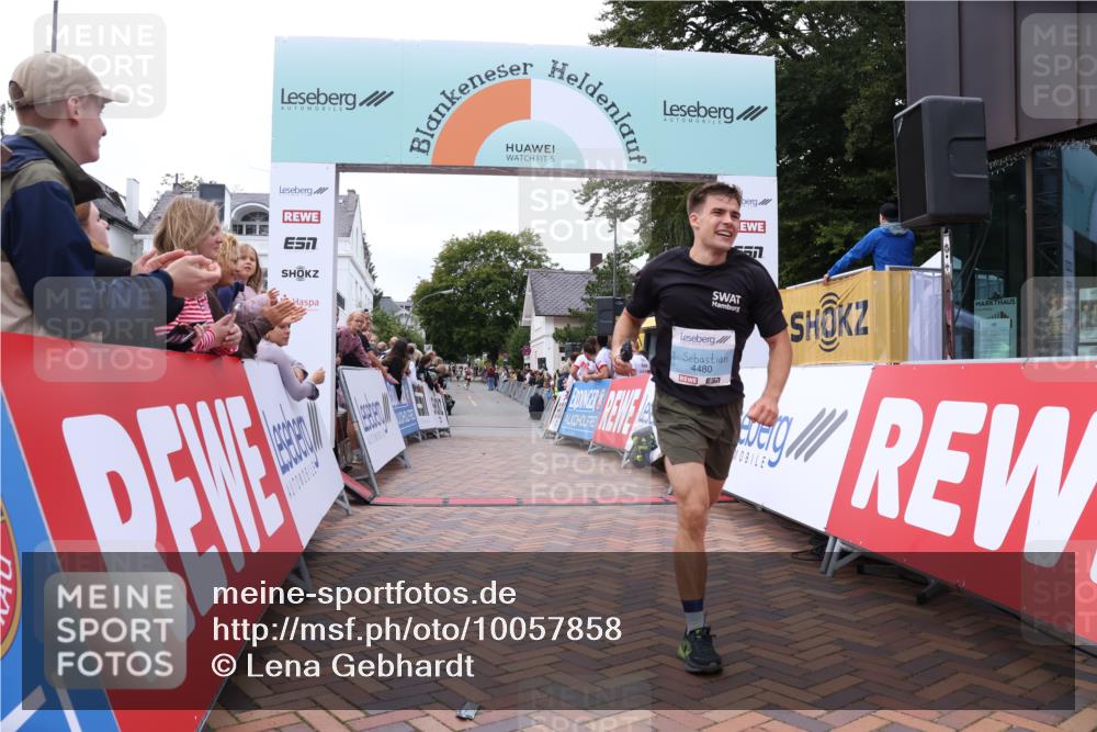 30.08.2026 - Blankeneser Heldenlauf Lena Gebhardt http://msf.ph/oto/10057858 30.08.2026 12:19:25 Ziel 4480 meine-sportfotos.de