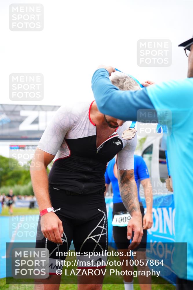 30.08.2026 - Elbe Triathlon Hamburg LAZAROV Photography http://msf.ph/oto/10057864 30.08.2026 11:22:43 Ziel 455, 853, 1210 meine-sportfotos.de