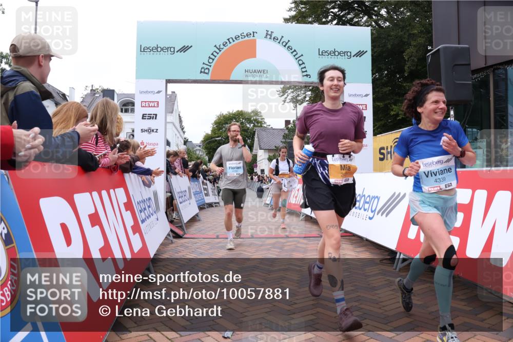 30.08.2026 - Blankeneser Heldenlauf Lena Gebhardt http://msf.ph/oto/10057881 30.08.2026 12:19:44 Ziel 2431, 2538, 4330, 4339 meine-sportfotos.de