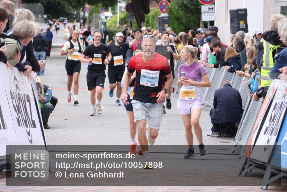 30.08.2026 - Blankeneser Heldenlauf Lena Gebhardt http://msf.ph/oto/10057898 30.08.2026 12:19:52 Ziel 2538, 4183 meine-sportfotos.de
