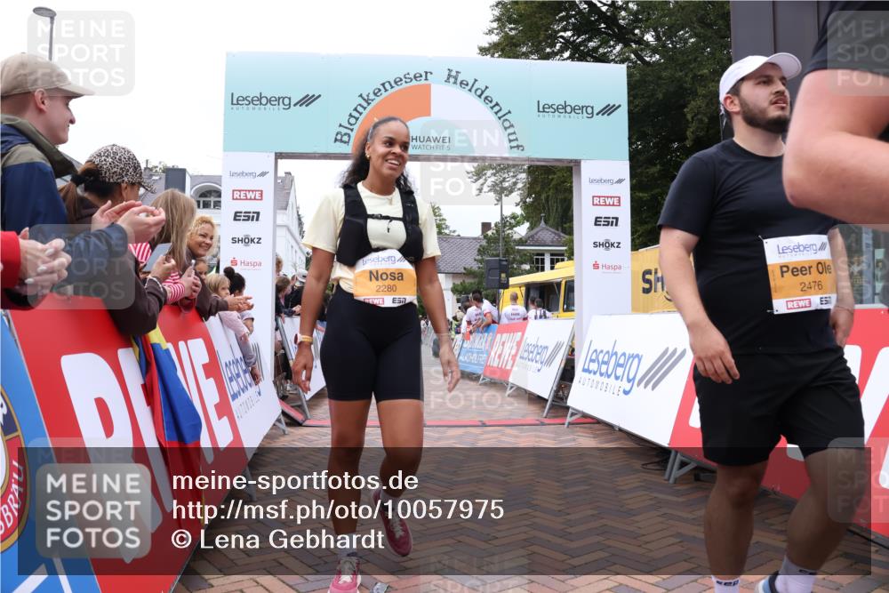 30.08.2026 - Blankeneser Heldenlauf Lena Gebhardt http://msf.ph/oto/10057975 30.08.2026 12:20:07 Ziel 2040, 2280, 2476, 2914, 2915, 4244, 4253, 4301 meine-sportfotos.de