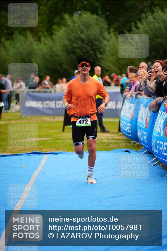 30.08.2026 - Elbe Triathlon Hamburg LAZAROV Photography http://msf.ph/oto/10057981 30.08.2026 11:23:59 Ziel 472, 629, 1006, 1104 meine-sportfotos.de