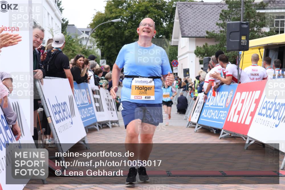 30.08.2026 - Blankeneser Heldenlauf Lena Gebhardt http://msf.ph/oto/10058017 30.08.2026 12:20:16 Ziel 2206, 4244, 4253 meine-sportfotos.de