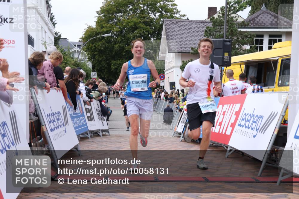 30.08.2026 - Blankeneser Heldenlauf Lena Gebhardt http://msf.ph/oto/10058131 30.08.2026 12:20:48 Ziel 4256, 4356, 4418 meine-sportfotos.de