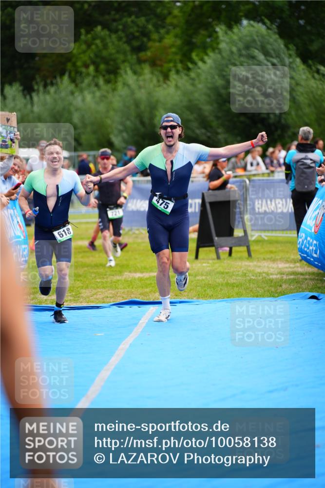 30.08.2026 - Elbe Triathlon Hamburg LAZAROV Photography http://msf.ph/oto/10058138 30.08.2026 11:25:19 Ziel 475, 618, 721, 783, 993, 1007 meine-sportfotos.de