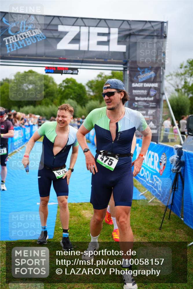 30.08.2026 - Elbe Triathlon Hamburg LAZAROV Photography http://msf.ph/oto/10058157 30.08.2026 11:25:28 Ziel 721, 1007, 1096 meine-sportfotos.de