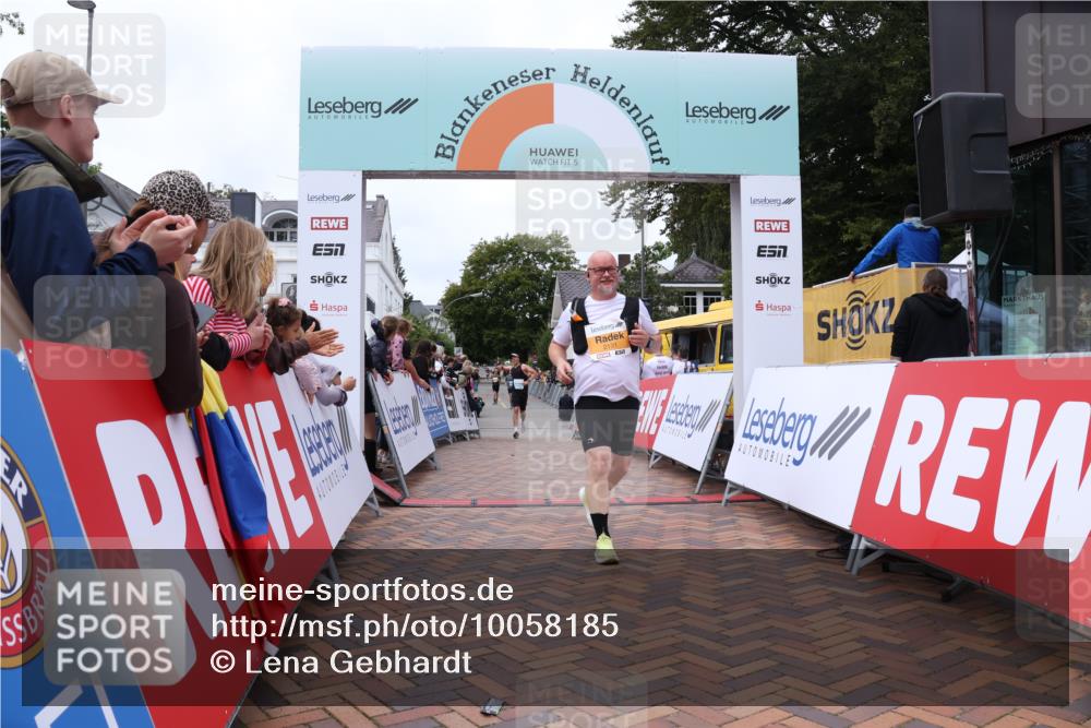 30.08.2026 - Blankeneser Heldenlauf Lena Gebhardt http://msf.ph/oto/10058185 30.08.2026 12:21:06 Ziel 2131, 2639, 4454 meine-sportfotos.de