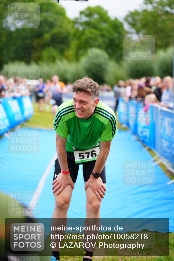 30.08.2026 - Elbe Triathlon Hamburg LAZAROV Photography http://msf.ph/oto/10058218 30.08.2026 11:25:59 Ziel 602, 1176, 1219 meine-sportfotos.de