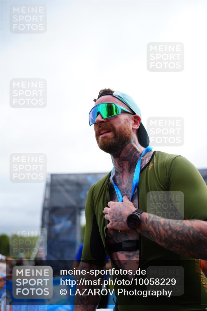30.08.2026 - Elbe Triathlon Hamburg LAZAROV Photography http://msf.ph/oto/10058229 30.08.2026 11:26:09 Ziel 602, 1292 meine-sportfotos.de