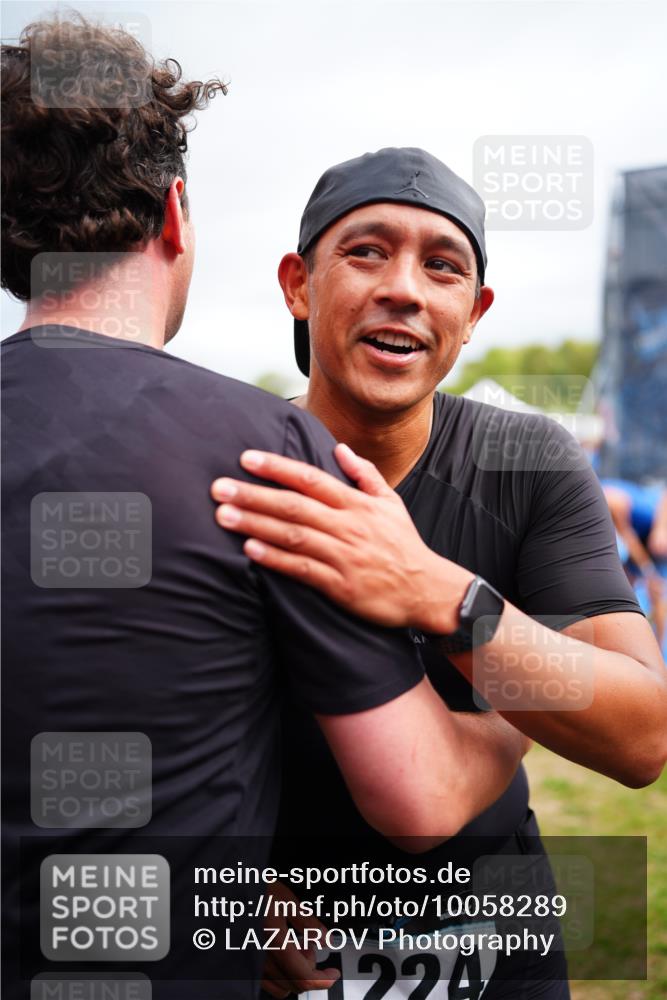30.08.2026 - Elbe Triathlon Hamburg LAZAROV Photography http://msf.ph/oto/10058289 30.08.2026 11:26:54 Ziel 702, 1203, 1275 meine-sportfotos.de
