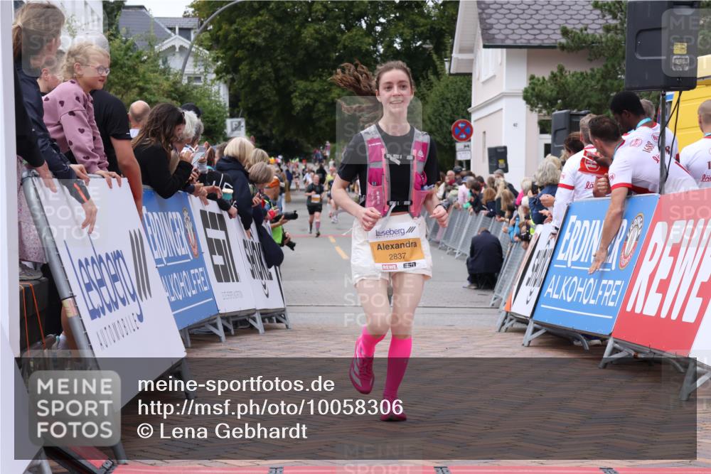 30.08.2026 - Blankeneser Heldenlauf Lena Gebhardt http://msf.ph/oto/10058306 30.08.2026 12:21:40 Ziel 2837, 4247 meine-sportfotos.de