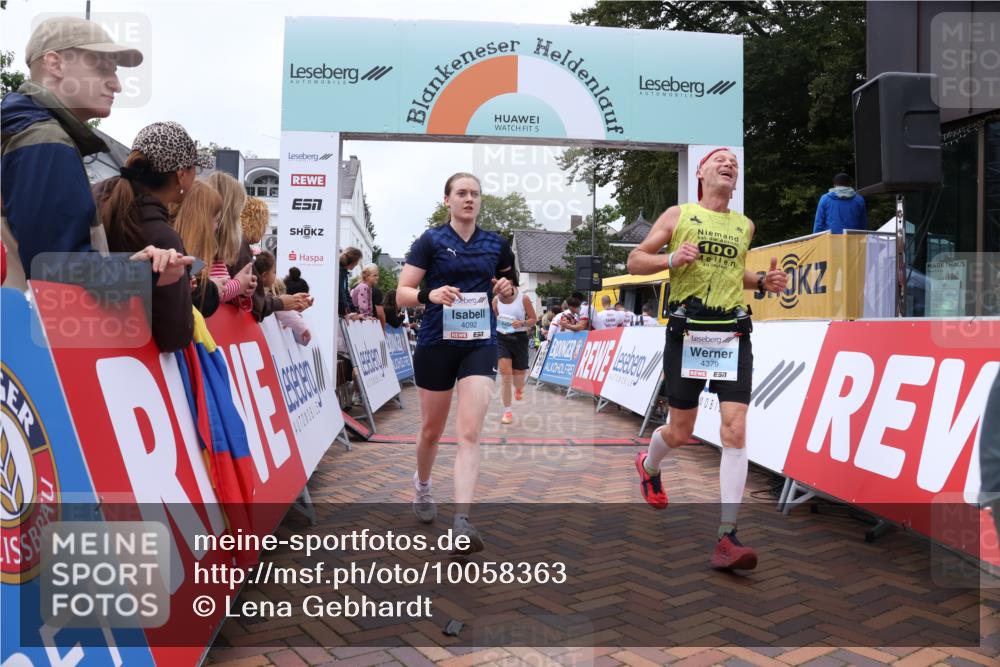 30.08.2026 - Blankeneser Heldenlauf Lena Gebhardt http://msf.ph/oto/10058363 30.08.2026 12:21:58 Ziel 2472, 4092, 4179, 4225, 4379 meine-sportfotos.de