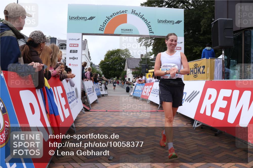 30.08.2026 - Blankeneser Heldenlauf Lena Gebhardt http://msf.ph/oto/10058377 30.08.2026 12:22:00 Ziel 2472, 4092, 4179, 4225, 4379 meine-sportfotos.de