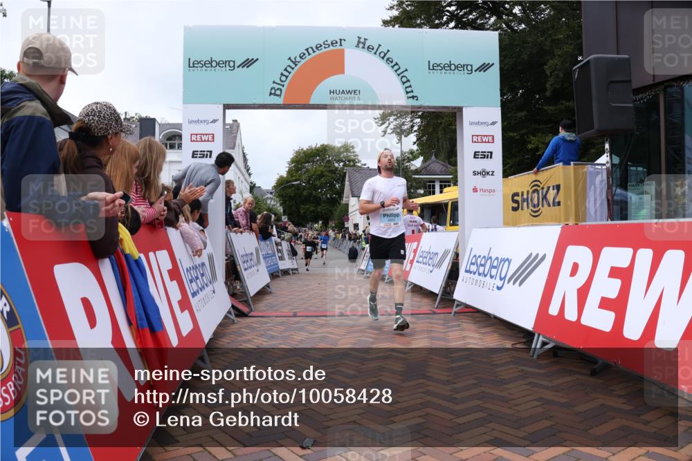 30.08.2026 - Blankeneser Heldenlauf Lena Gebhardt http://msf.ph/oto/10058428 30.08.2026 12:22:16 Ziel 4322 meine-sportfotos.de