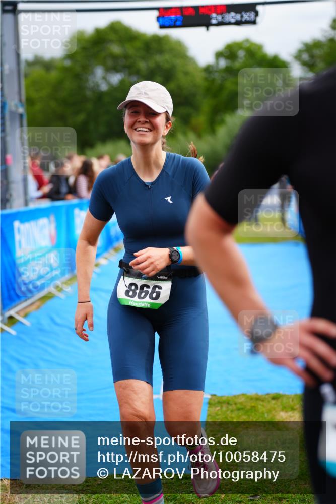 30.08.2026 - Elbe Triathlon Hamburg LAZAROV Photography http://msf.ph/oto/10058475 30.08.2026 11:28:40 Ziel 546, 866 meine-sportfotos.de