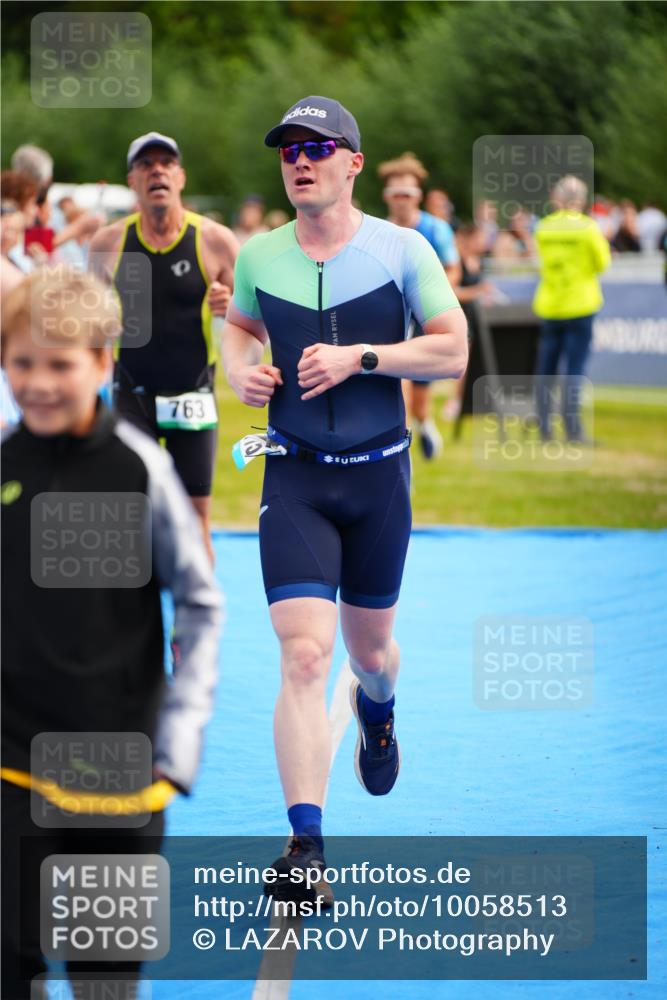 30.08.2026 - Elbe Triathlon Hamburg LAZAROV Photography http://msf.ph/oto/10058513 30.08.2026 11:28:55 Ziel 409, 763, 967, 1033, 1115, 1151, 1191, 1229 meine-sportfotos.de