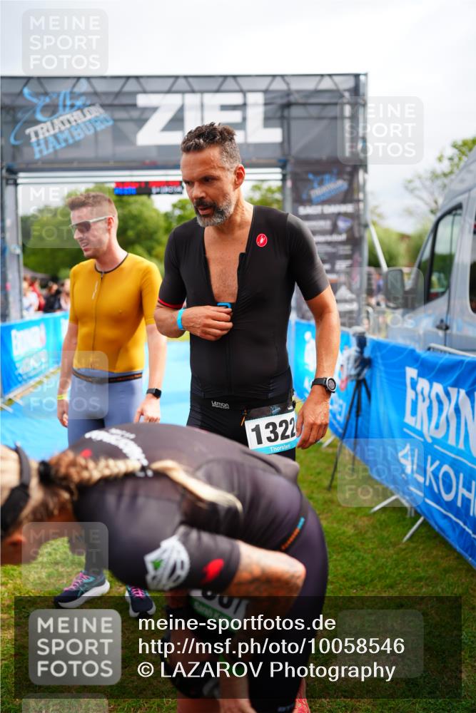 30.08.2026 - Elbe Triathlon Hamburg LAZAROV Photography http://msf.ph/oto/10058546 30.08.2026 11:29:07 Ziel 1229, 1322 meine-sportfotos.de