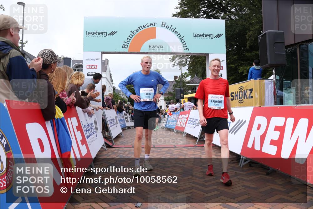 30.08.2026 - Blankeneser Heldenlauf Lena Gebhardt http://msf.ph/oto/10058562 30.08.2026 12:22:50 Ziel 2620, 4026, 4152, 4171, 4304, 4318, 4319 meine-sportfotos.de