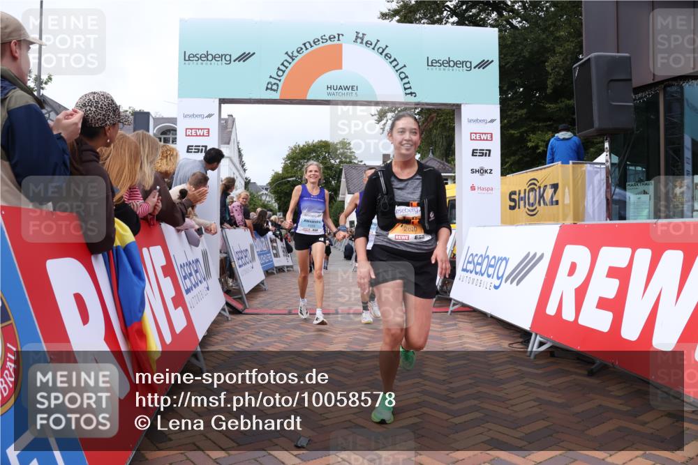 30.08.2026 - Blankeneser Heldenlauf Lena Gebhardt http://msf.ph/oto/10058578 30.08.2026 12:22:53 Ziel 2620, 4026, 4152, 4304, 4318, 4319, 4448 meine-sportfotos.de