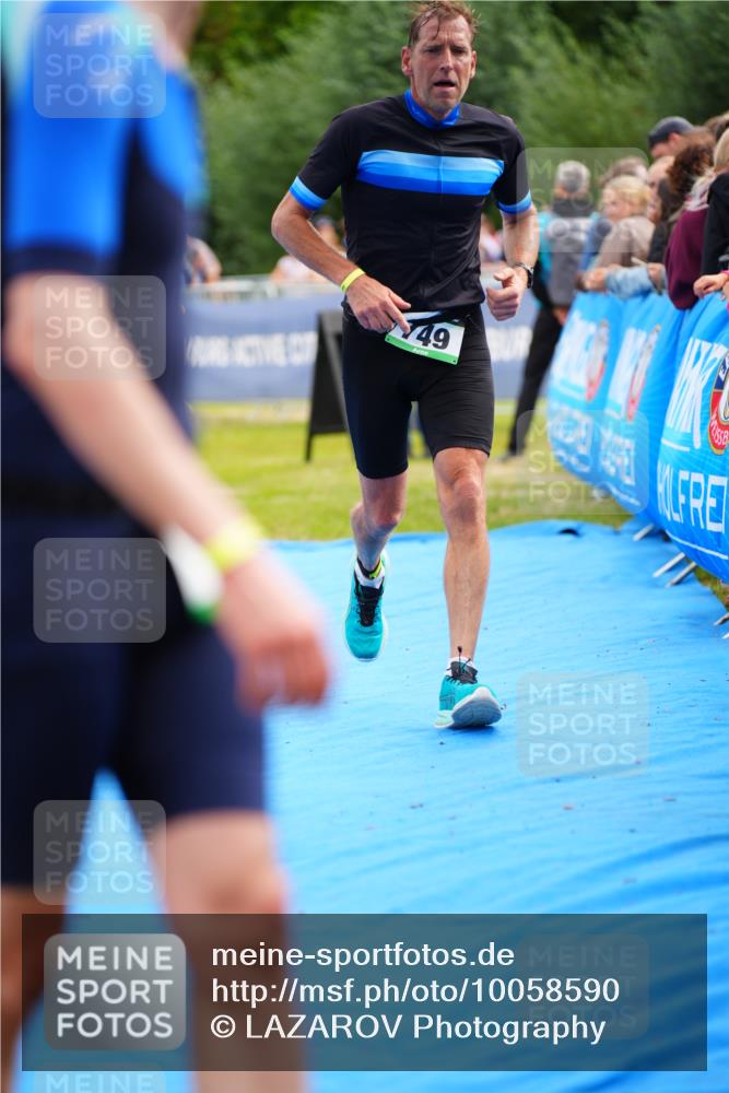 30.08.2026 - Elbe Triathlon Hamburg LAZAROV Photography http://msf.ph/oto/10058590 30.08.2026 11:29:31 Ziel 749, 1078, 1183 meine-sportfotos.de