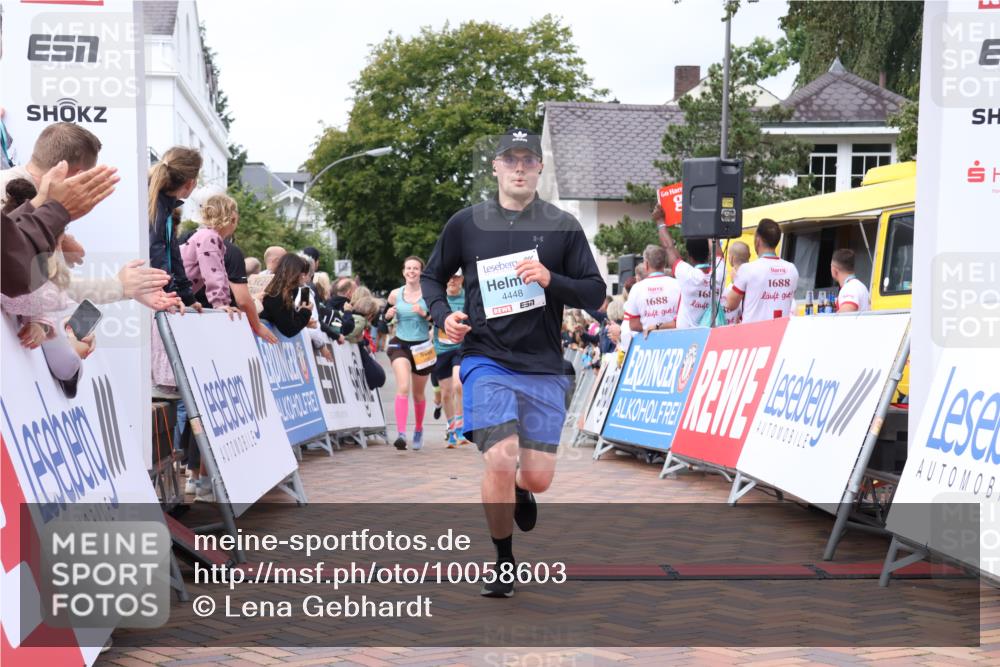 30.08.2026 - Blankeneser Heldenlauf Lena Gebhardt http://msf.ph/oto/10058603 30.08.2026 12:22:56 Ziel 2151, 2381, 2620, 2941, 4188, 4318, 4319, 4370, 4448 meine-sportfotos.de