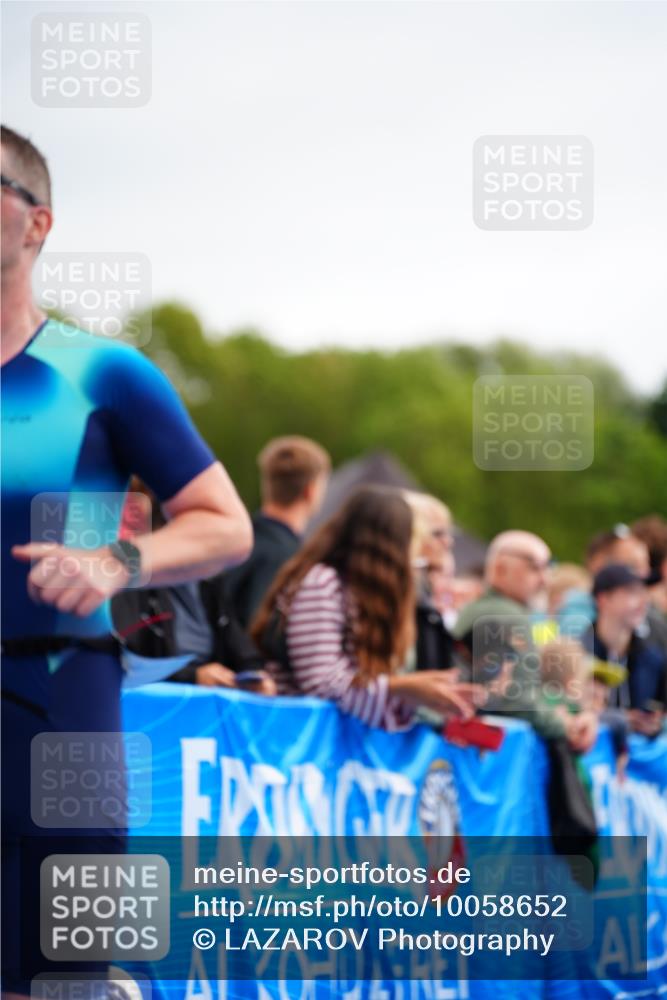 30.08.2026 - Elbe Triathlon Hamburg LAZAROV Photography http://msf.ph/oto/10058652 30.08.2026 11:30:08 Ziel 798, 1193, 1285 meine-sportfotos.de
