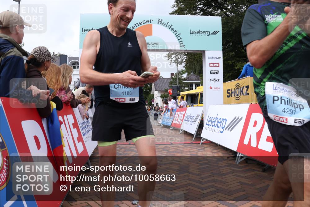 30.08.2026 - Blankeneser Heldenlauf Lena Gebhardt http://msf.ph/oto/10058663 30.08.2026 12:23:04 Ziel 2151, 2381, 2487, 2941, 4188, 4297, 4370 meine-sportfotos.de