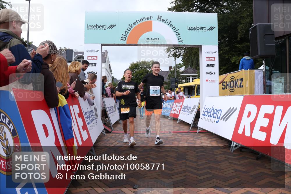 30.08.2026 - Blankeneser Heldenlauf Lena Gebhardt http://msf.ph/oto/10058771 30.08.2026 12:23:34 Ziel 2378, 2877, 4039 meine-sportfotos.de