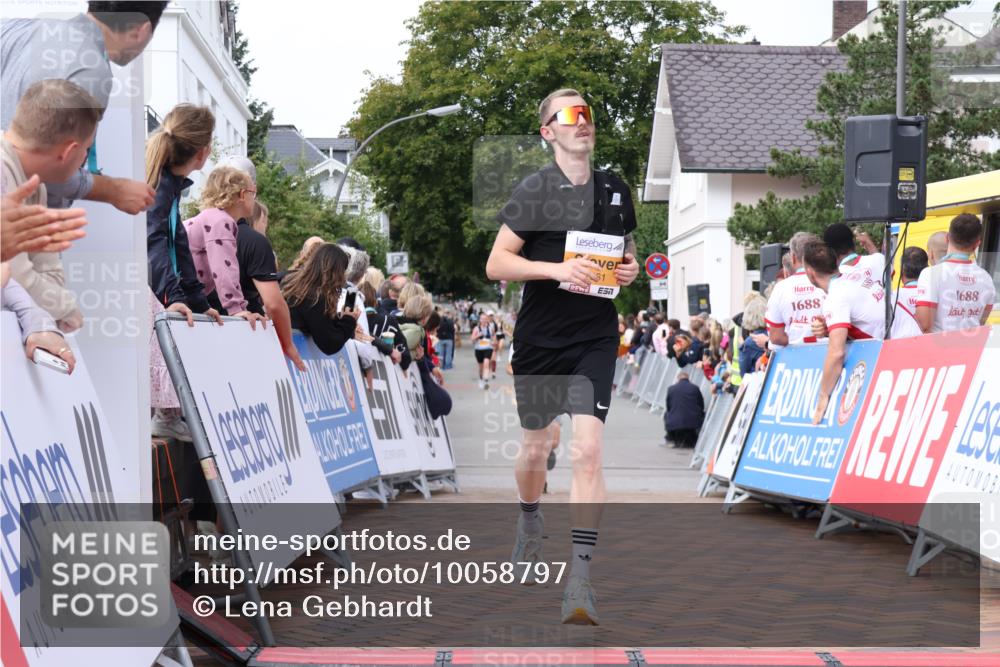 30.08.2026 - Blankeneser Heldenlauf Lena Gebhardt http://msf.ph/oto/10058797 30.08.2026 12:23:39 Ziel 2378, 2661, 2877, 4039, 4094 meine-sportfotos.de