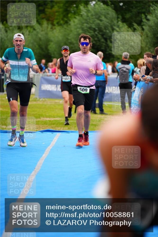 30.08.2026 - Elbe Triathlon Hamburg LAZAROV Photography http://msf.ph/oto/10058861 30.08.2026 11:32:38 Ziel 509, 604, 690, 1051, 1086 meine-sportfotos.de