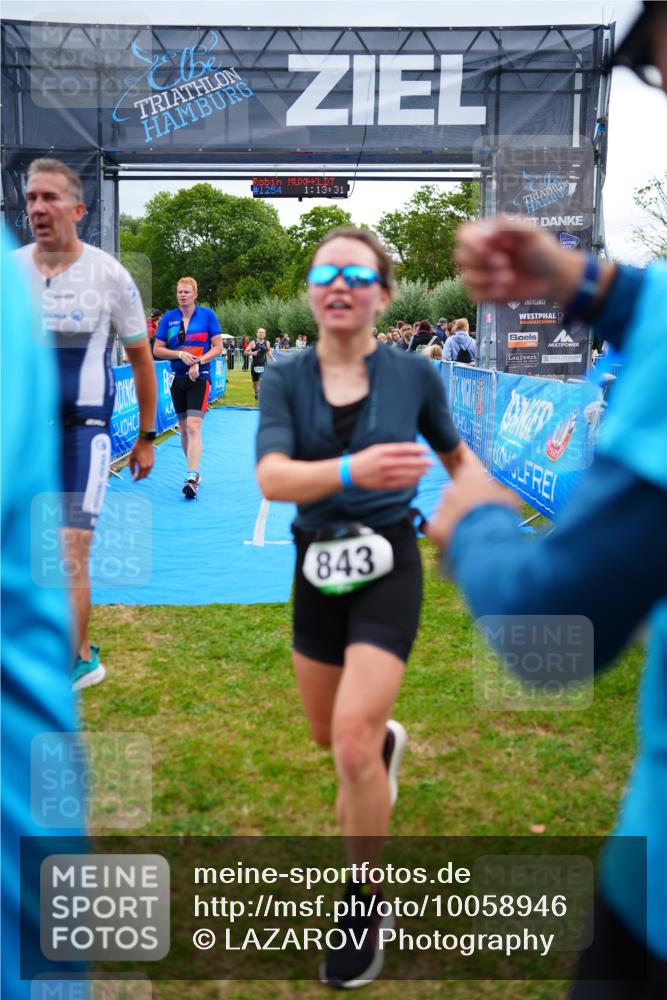 30.08.2026 - Elbe Triathlon Hamburg LAZAROV Photography http://msf.ph/oto/10058946 30.08.2026 11:33:38 Ziel 843, 1126, 1289, 1313 meine-sportfotos.de