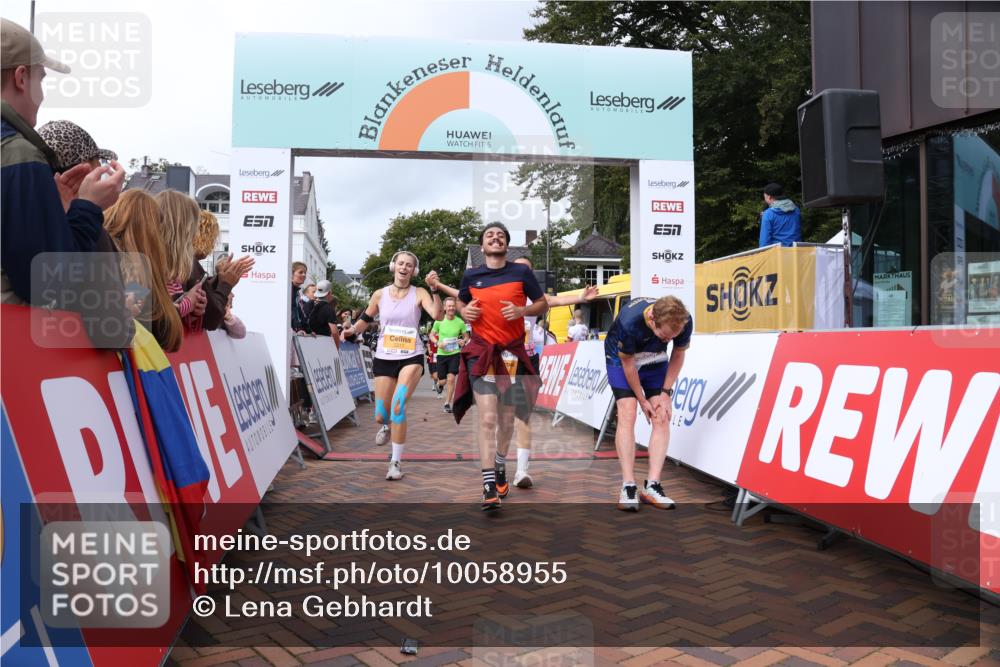 30.08.2026 - Blankeneser Heldenlauf Lena Gebhardt http://msf.ph/oto/10058955 30.08.2026 12:24:36 Ziel 2201, 2211, 2212, 4079, 4150, 4199, 4432 meine-sportfotos.de