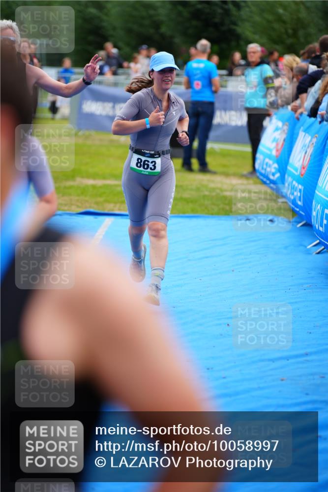 30.08.2026 - Elbe Triathlon Hamburg LAZAROV Photography http://msf.ph/oto/10058997 30.08.2026 11:33:56 Ziel 680, 863, 870, 1166, 1452 meine-sportfotos.de