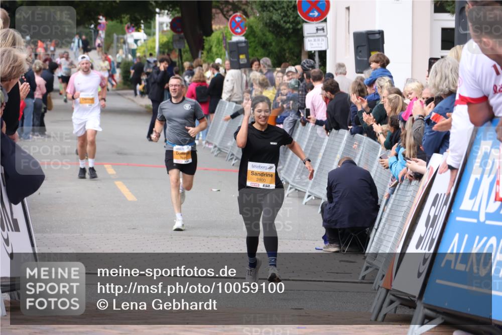 30.08.2026 - Blankeneser Heldenlauf Lena Gebhardt http://msf.ph/oto/10059100 30.08.2026 12:25:07 Ziel 2800 meine-sportfotos.de